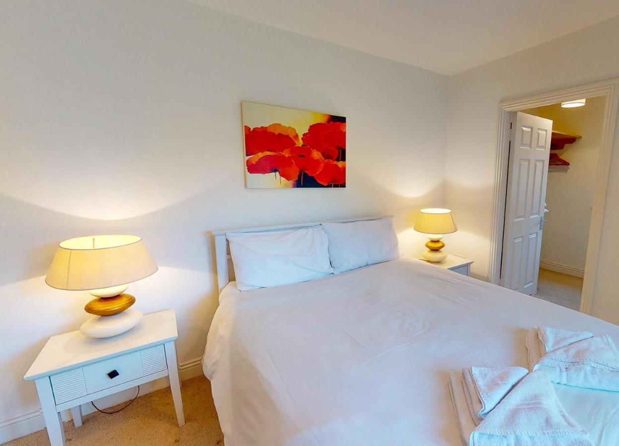 Lakeside Holiday Homes - Type B By Trident Holiday Homes Killaloe Buitenkant foto