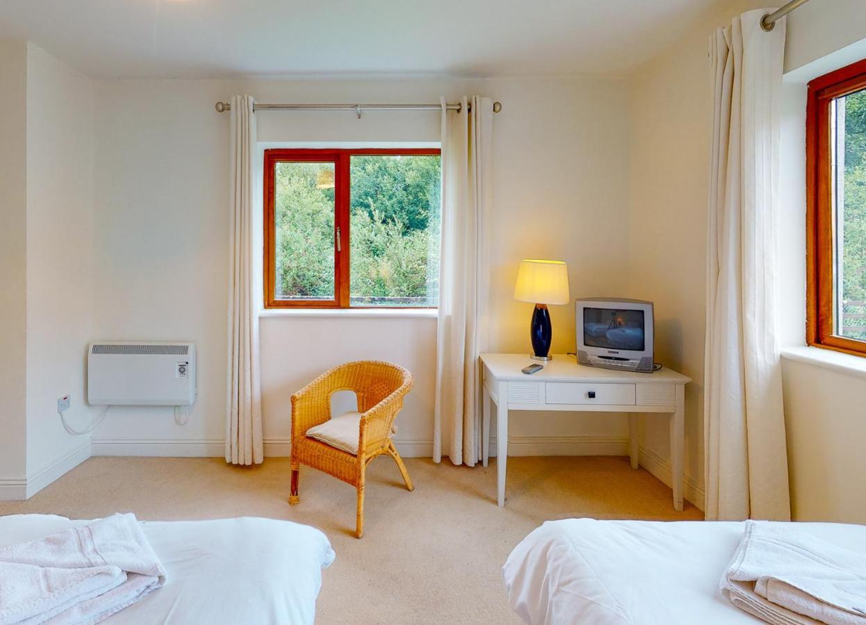 Lakeside Holiday Homes - Type B By Trident Holiday Homes Killaloe Buitenkant foto
