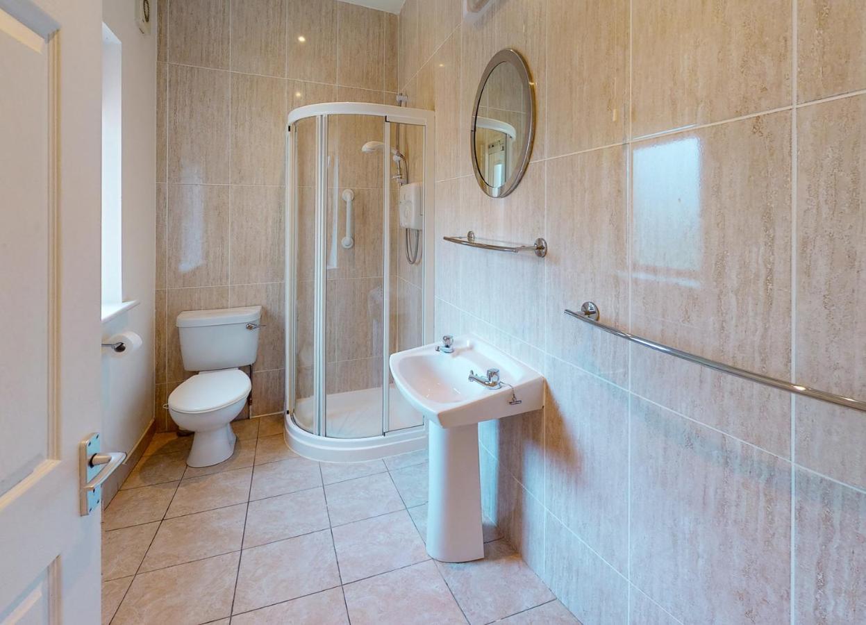 Lakeside Holiday Homes - Type B By Trident Holiday Homes Killaloe Buitenkant foto
